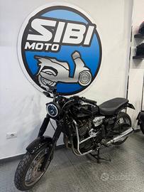 Triumph Legend TT 900