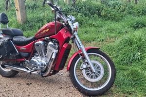 Suzuki intruder 600