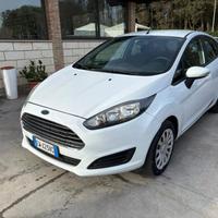 FORD Fiesta 1.5 TDCi 75CV 5 porte
