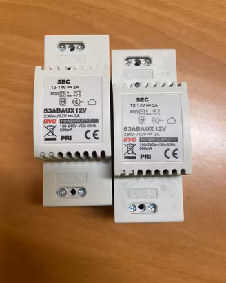AVE 53AB-AU n.2 Alimentatori switching 12-14Vcc 2A