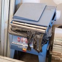 Macchina confezionatrice