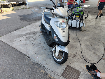 Kymco movie 150xl