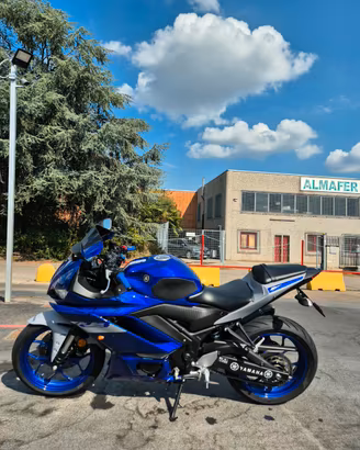 Yamaha r3 yzf-r3