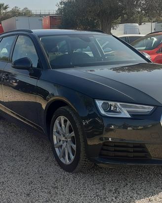 Audi A4 AVANT 40 2019 - 2.0 TDI 190 CV LB AUTOMOBI