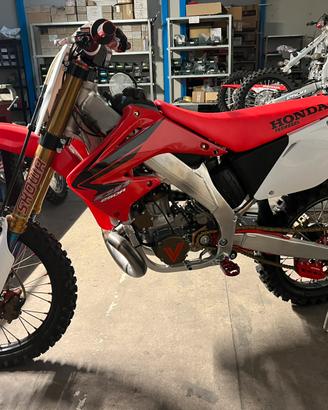 Cr 250  2004