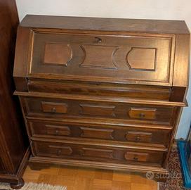 Credenza a ribalta stile scrittoio