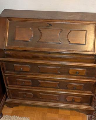 Credenza a ribalta stile scrittoio