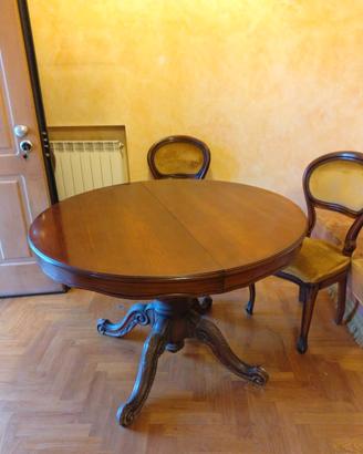 Tavolo in legno   rotondo allungabile  + 6 sedie