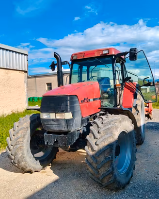trattore agricolo Case MX 110