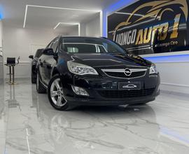 Opel Astra 1.7 CDTI 110CV Sports Tourer Cosmo