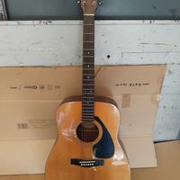 Yamaha FG 411