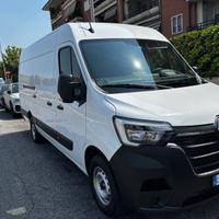 Renault Master L3H2 2024