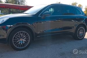 porsche cayenne € 17.500  tel 3483663611