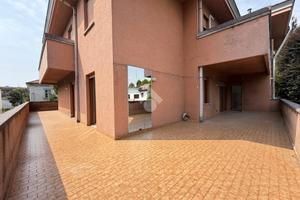4 LOCALI A LENTATE SUL SEVESO