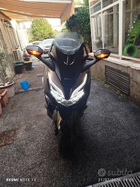 Honda Forza 350
