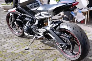 Triumph street triple 765 RS  pari nuovo accessori