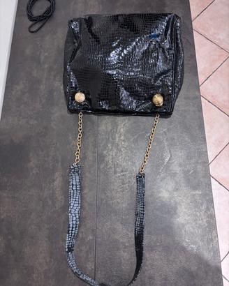 Borsa vintage Redwall nera di vernice