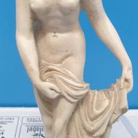 statuetta da 15 cm