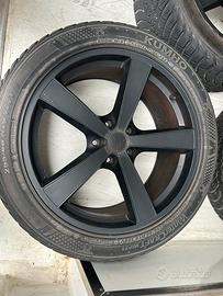 Cerchi e gomme invernali per mustang