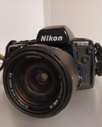 Nikon  F90x