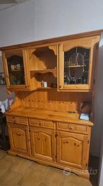 Mobili in legno massello