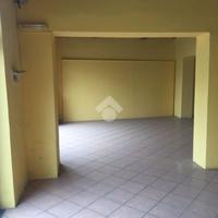 NEGOZIO A SAN VITTORE OLONA