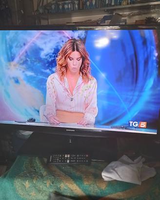 TV  LED  32" SAMSUNG  mod. UE 32H4000 AW