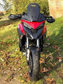 CUPOLINO ANTERIORE CARBONIO DUCATI MULTISTRADA V4