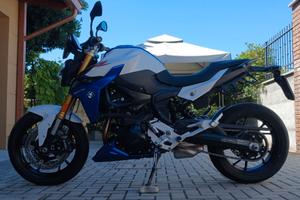 Bmw F 900 R (2021 - 24) usata