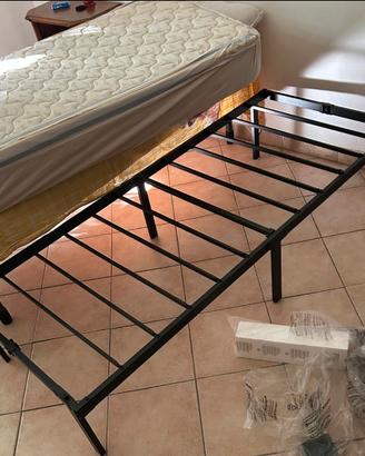 letto singolo COMPLETO con materasso e base