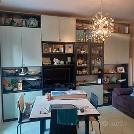 Mobile soggiorno + eventuale tavolo