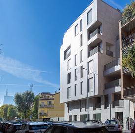2 LOCALI A MILANO