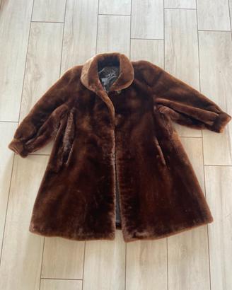 Pelliccia vintage montone rovesciato
