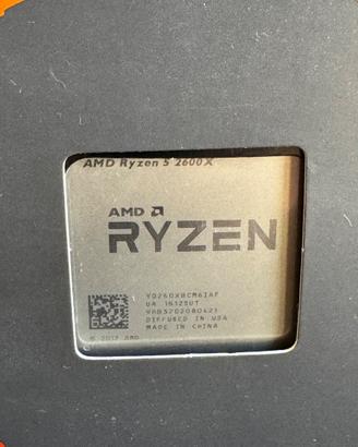 CPU AMD Ryzen 5 2600X  con Dissipatore originale