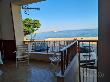 Veranda sul mare - casa vacanze FRONTE MARE