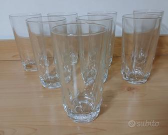 Bicchieri in vetro a tubo
