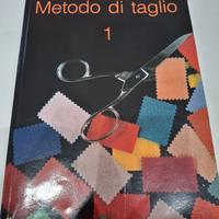 Libro e squadre