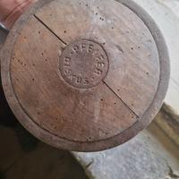 Disco in legno dell'1900,usato in atletica leggera