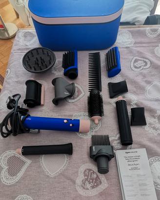 Dyson air