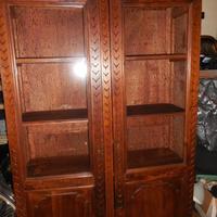 Vetrina antica in noce