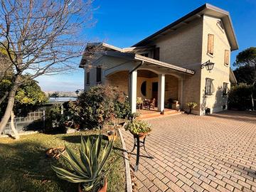 Tutto ciò che desideri è qui