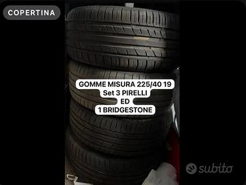 Set da 4 ~225/40 19 Gomme Pirelli PZero Pilot