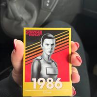 Carta stranger Things gold eleven