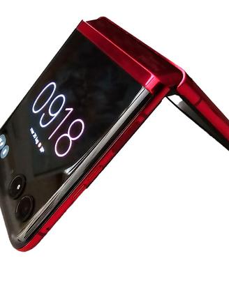 Motorola Razr 40 Ultra Magenta