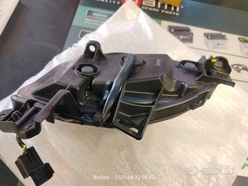 freccia anteriore sx Honda sh 350 21/23