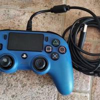 2 Controller Nacon PS4 (per pezzi di ricambio)