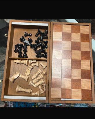 Scacchiera in legno portatile