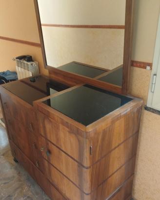 mobile restaurato anni 60