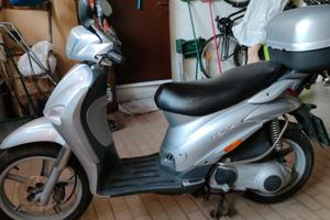 Scooter piaggio Liberty 200