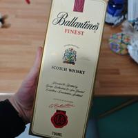 bottiglia whisky